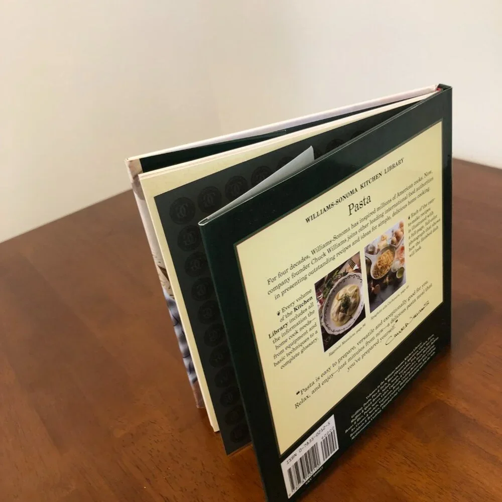 Williams Sonoma Pasta & Pasta Sauces Pre-Owned Vintage Cookbook Bundle o…